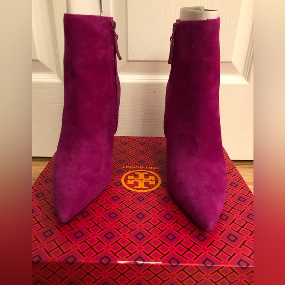 TORY BURCH SCULPTED WEDGE ANKLE BOOT - Picture 7 of 9